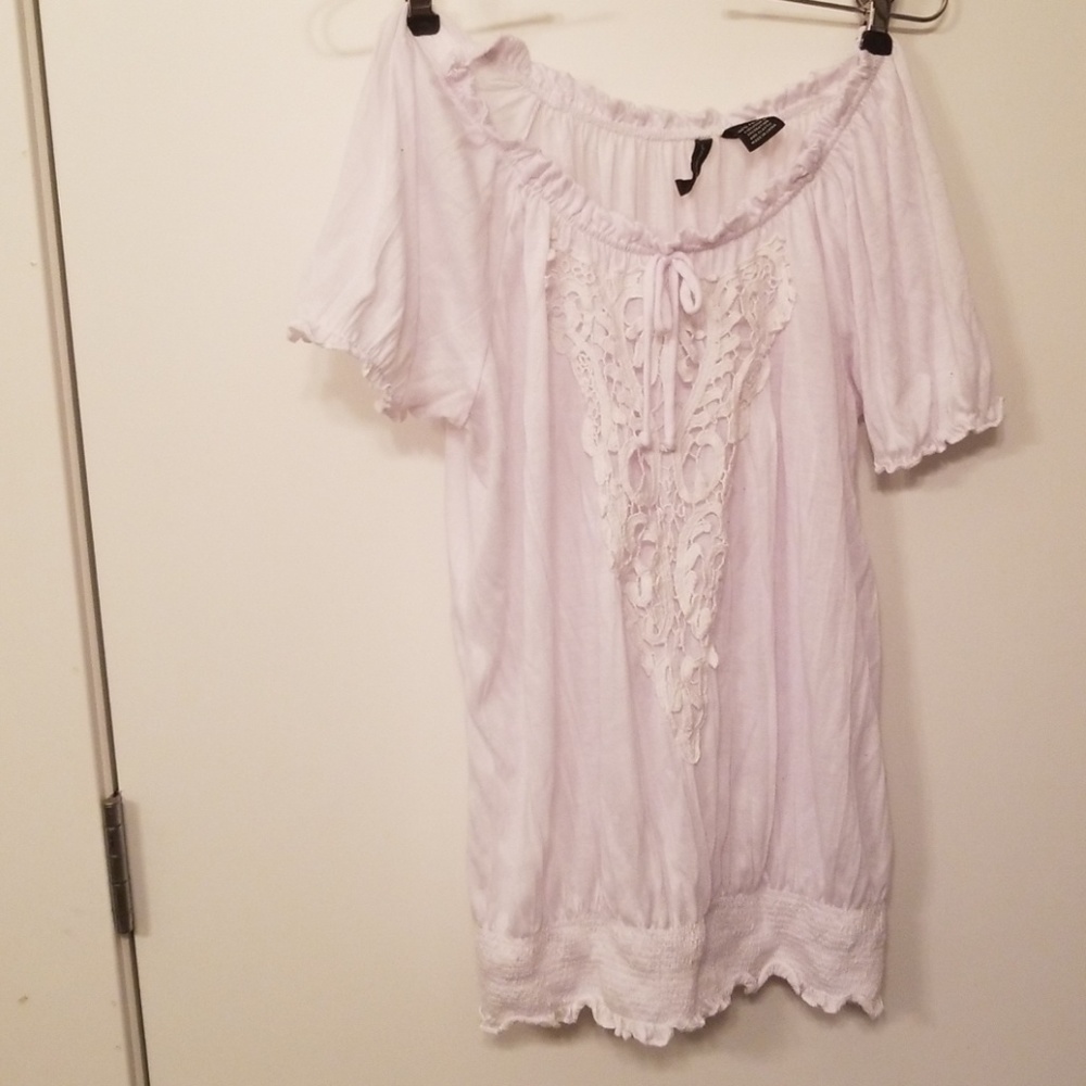 New Directions Peasant Top with Crochet Lace